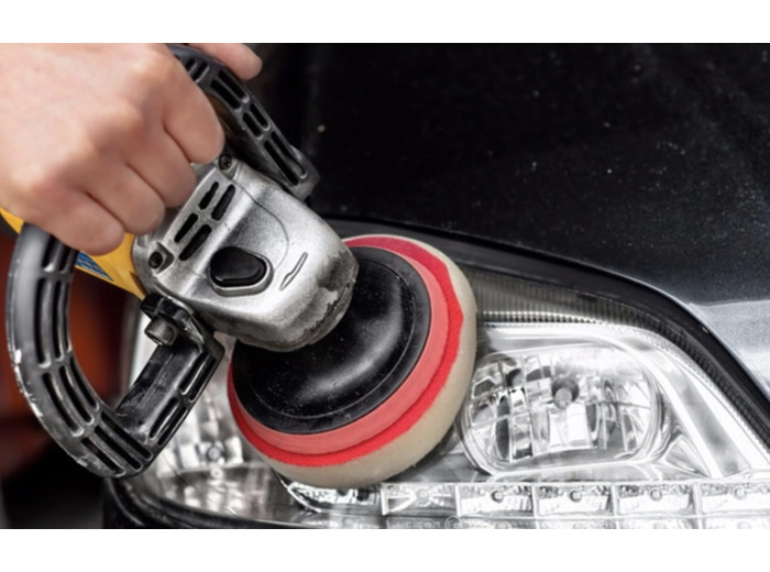 Lustrage des deux phares