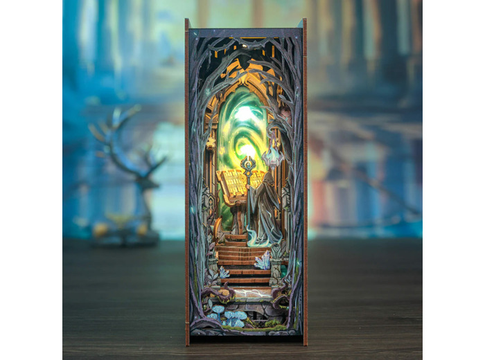The Gate of Wonderland - Booknook