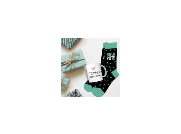 STC coffret mug et chaussettes"Copain comme cochon"