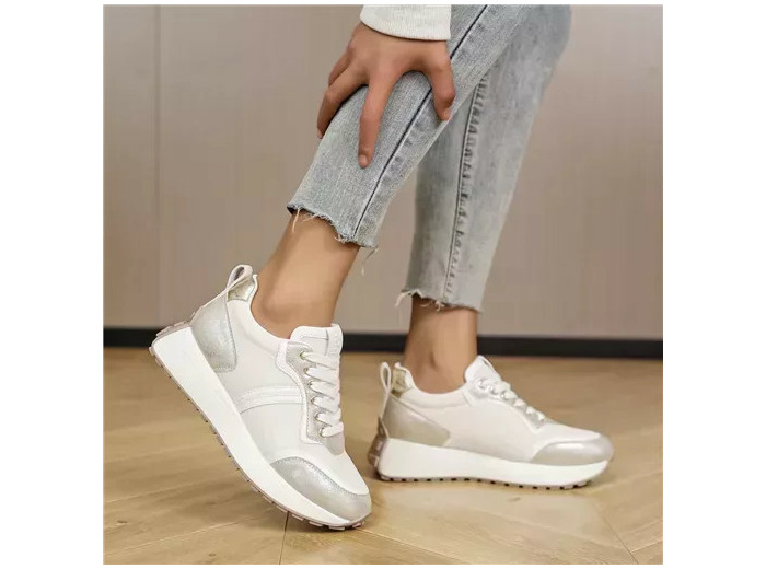R412- Sneakers Moow "Grande Pointure" (T40-T43) (doré)
