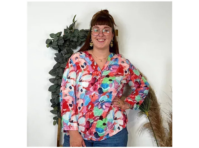 K814- Blouse Christy "Peinture" (T44-T52) (rouge)