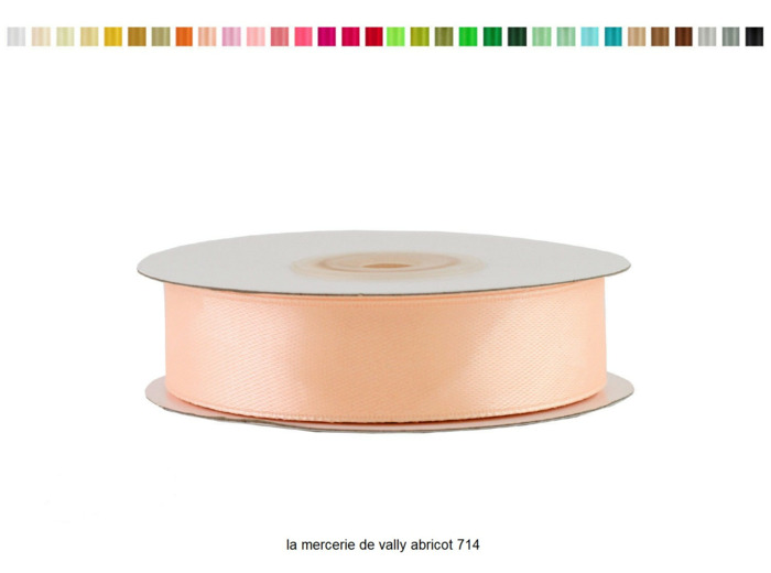 Ruban satin 18 mm de large par bobine de 25m abricot