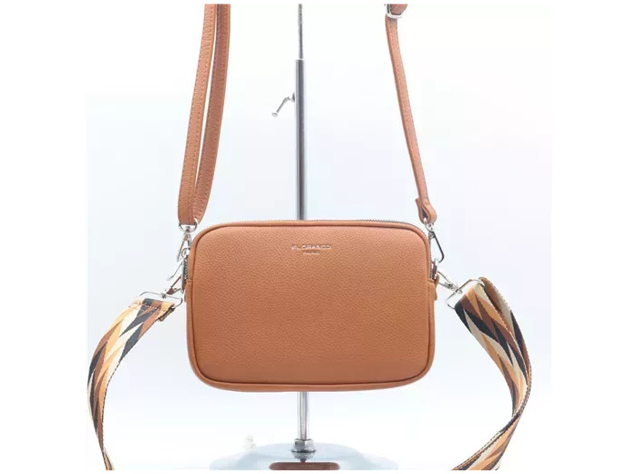 P426- Sac 3 poches Flora&Co (camel)