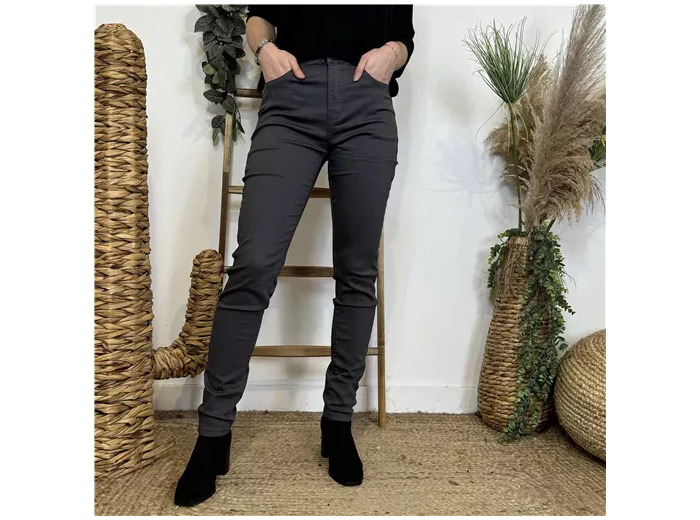 O551- Jean Slim Voggo T36-T44 (gris)