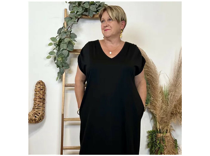 Z136- Robe longue fluide grande taille (noir)