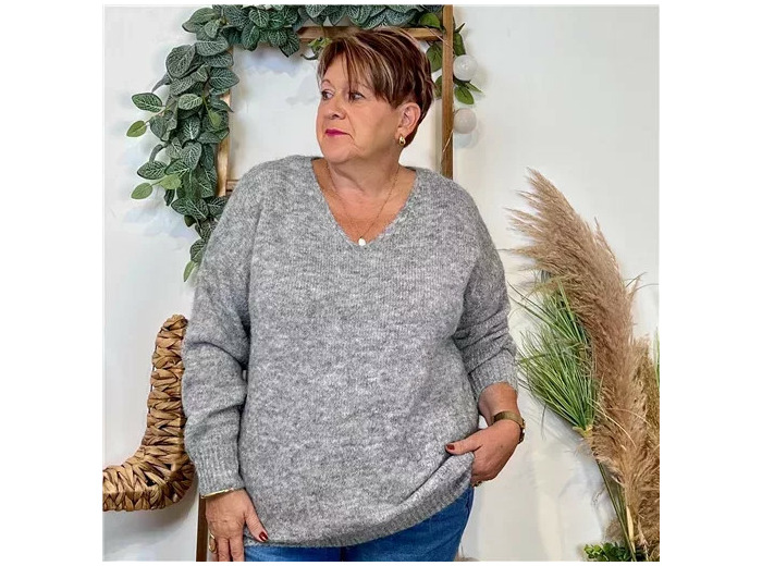 Z133. Pull Christy Grande Taille (gris)