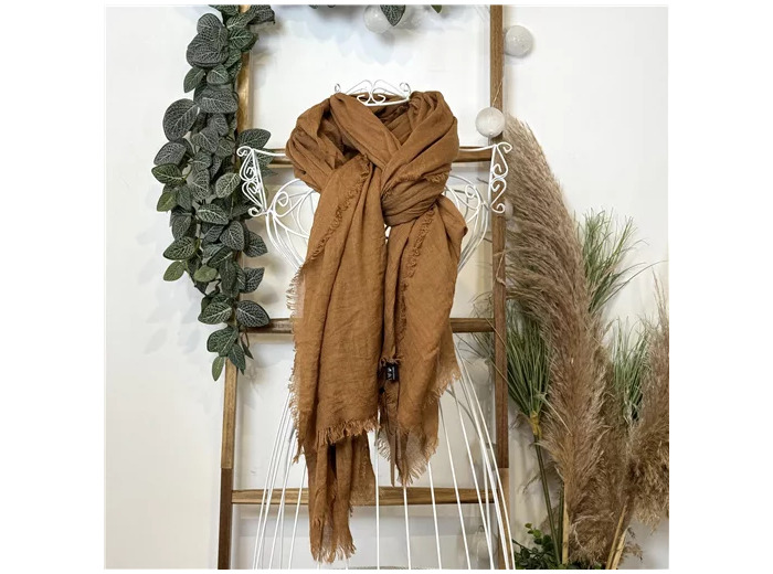 Y520- Foulard uni large (camel)