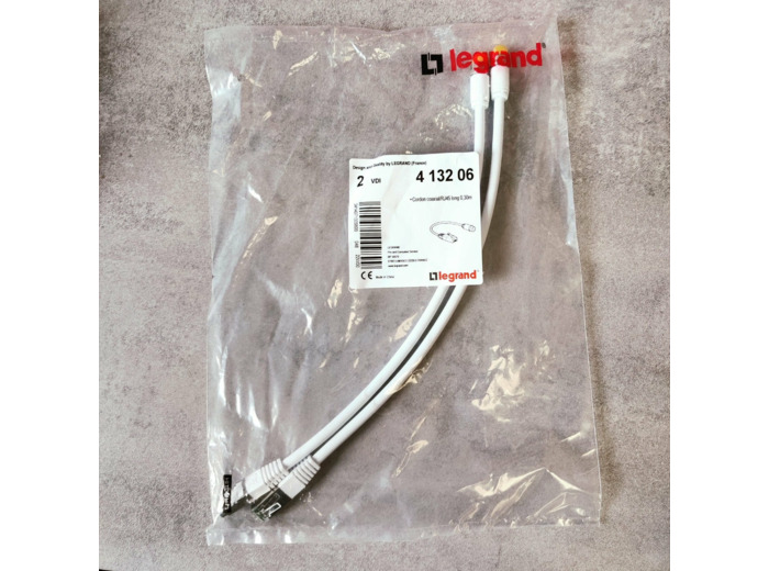 LEGRAND - Set de 2 Cordons de brassage coaxial / RJ45 - 4 132 06 - longueur 0,3m