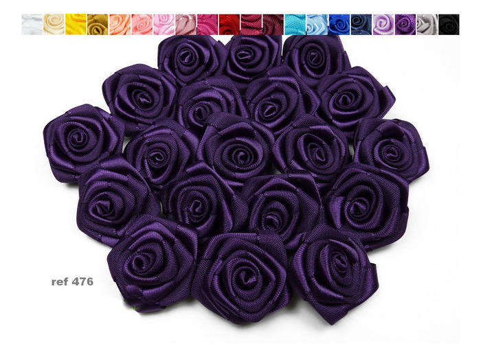 Sachet de 10 roses satin de 3 cm de diametre prune fonce 476