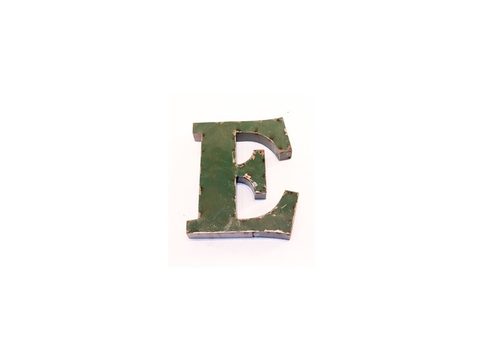 LETTRE E