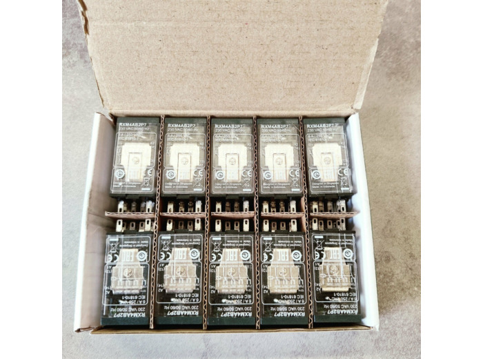 Schneider Electric ZELIO - Harmony Relay RXM Boite de 10 Relais - RXM4AB2P7