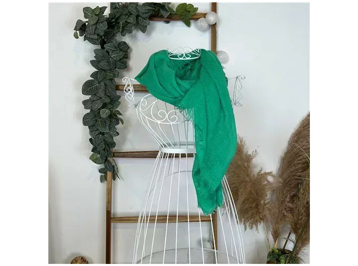 Y510– Foulard uni froissé (vert menthe)