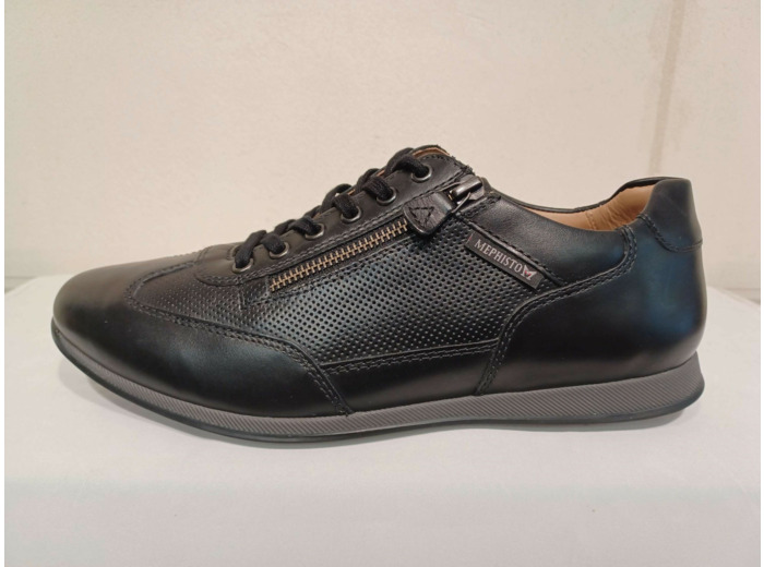 MEPHISTO  Léon