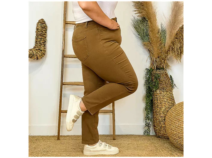 N012- Jean coupe Slim Voggo (T42-T52) (taupe)