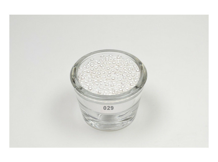 Sachet de 200 petites perles en plastique 4 mm de diametre blanc 029