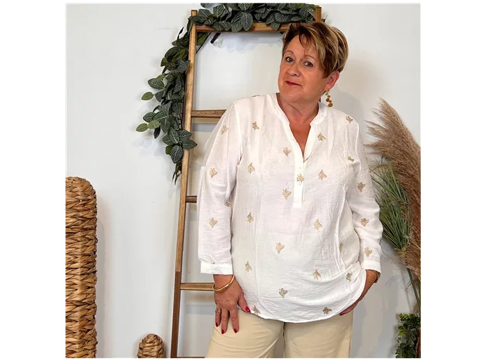 K757- Blouse brodée Christy (T44-T52) (blanc)