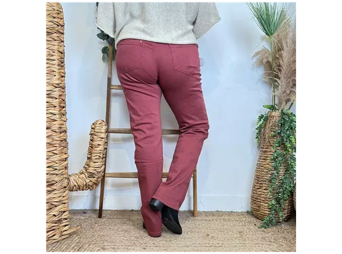 P174- Jean Slim Voggo T42-T50 (bordeaux)
