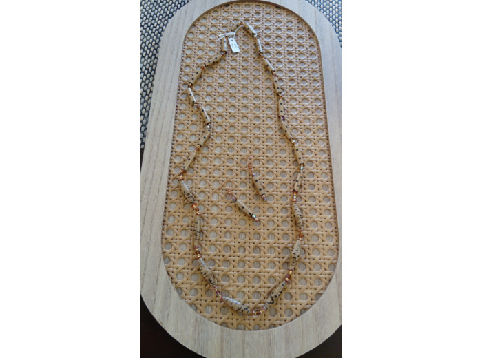 Ensemble collier et boucles d'oreilles fait main