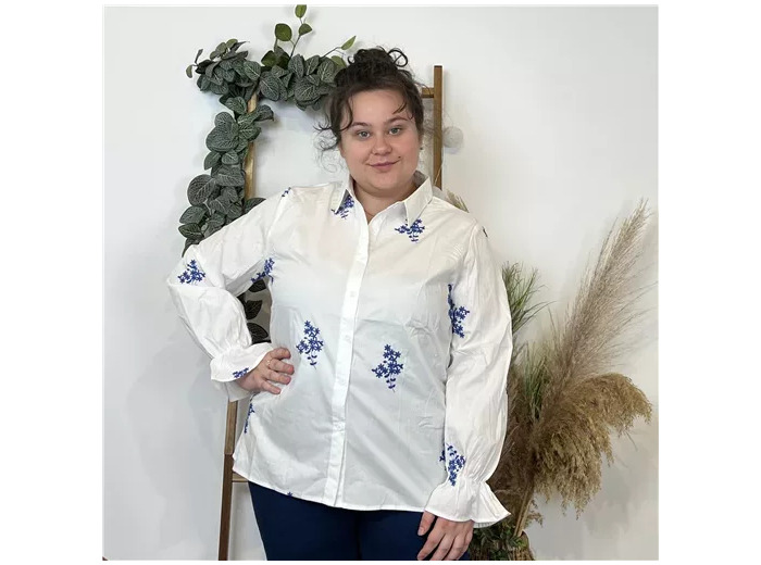 K527- Chemise brodée By One (T40-T48) (blanc)