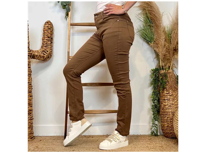 N013- Jean coupe Slim Voggo (T36-T44) (camel)