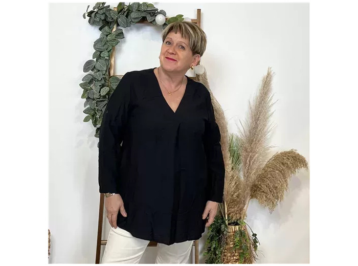 K806- Blouse unie Christy (T44-T52) (noir)