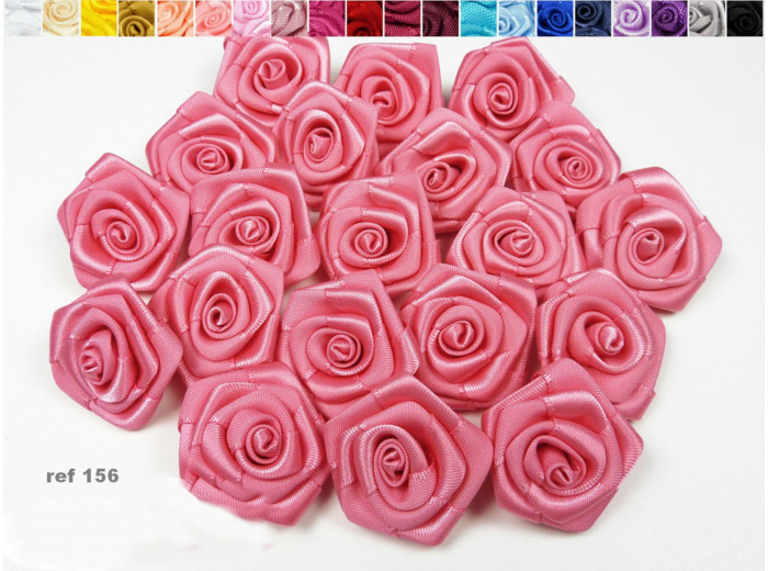 Sachet de 10 roses satin de 3 cm de diametre rose flash 156