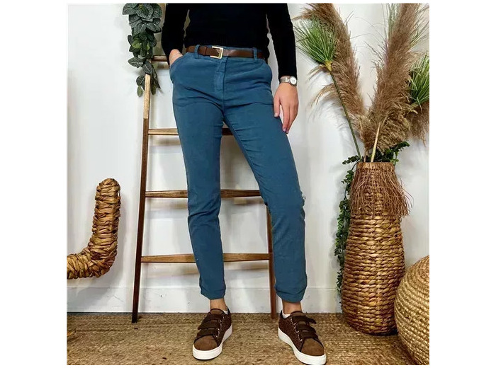 L804- Pantalon en velours (T36-T44) (bleu jeans)