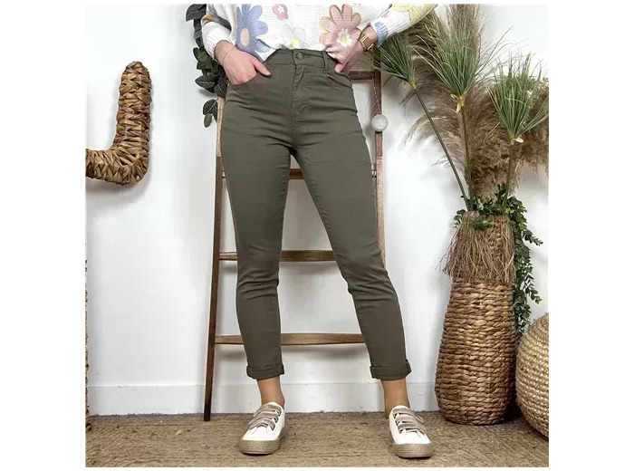 N235- Jean 7/8ème Voggo (T36-T44) (kaki)