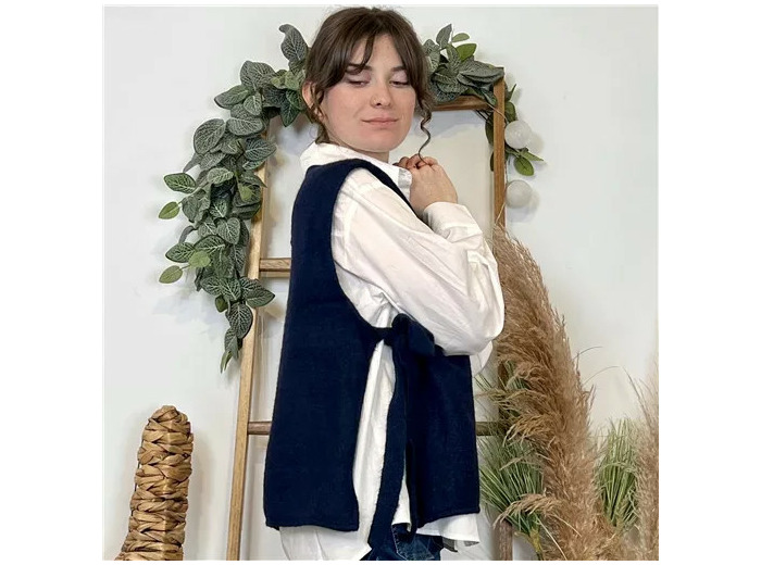 K031- Pull sans manches Noeuds (marine)