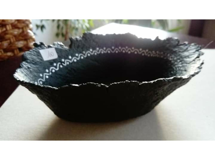 Coupelle ovale en papier mâché