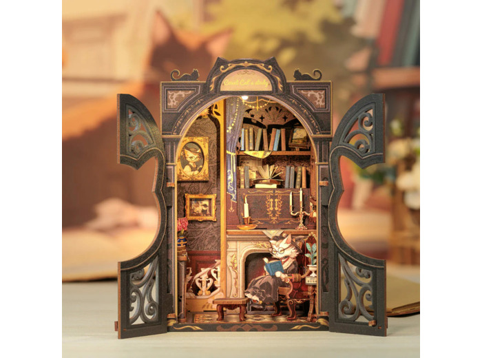 Count Cat's Study - Booknook