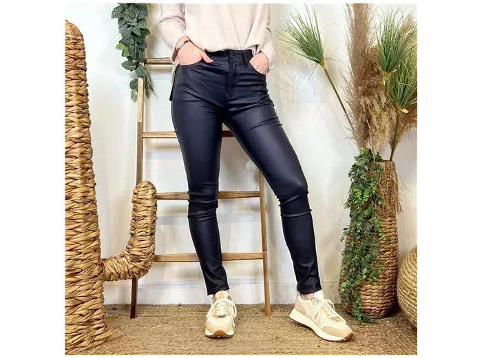 O089- Jean coupe slim Enduit (T36-T44) (marine)