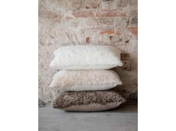 Coussin peau de mouton