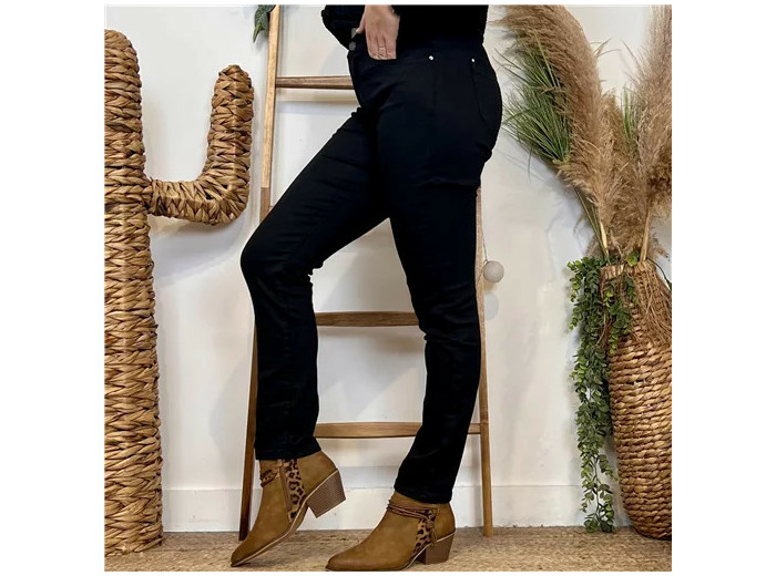 M970- Jean coupe Slim Voggo (T36-T44) (noir)