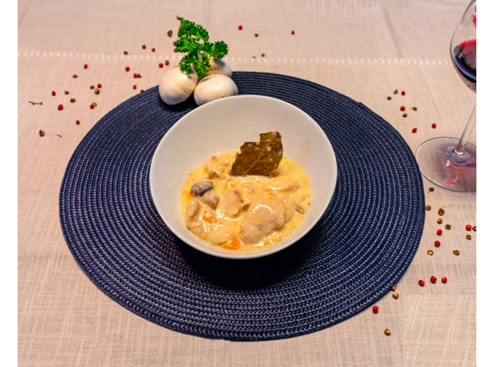 La Fricassé De Volaille Aux Champignons, Accompagnement Frites