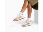 Baskets monogramme blanc et rose gold à semelle running - Mona - Vanessa Wu