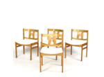 Série de quatre chaises en pin années 60