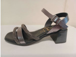 OH MY SANDALS  5619