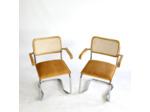 Paire de chaises B64