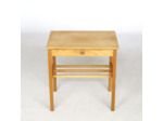 Table de nuit en bois scandinave