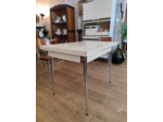 Table en formica beige des années 70