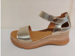 PAULA URBAN  780