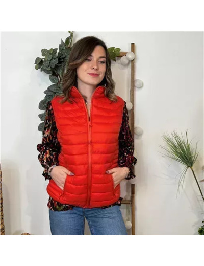 K885- Doudoune sans manche Melya (T36-T44) (rouge)