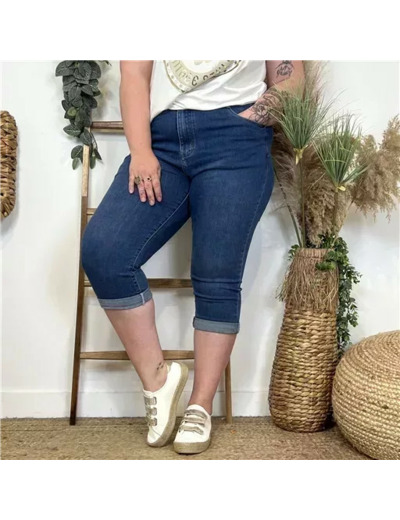 O626- Pantacourt Voggo (T42-T50) (denim foncé)