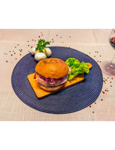 Le Burger Au Cochon Confit, Accompagnement Pommes De Terre