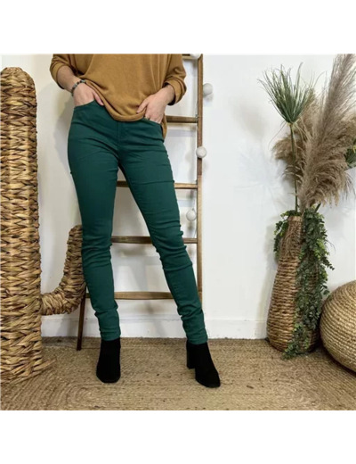 O524- Jean Slim Voggo T36-T44 (vert sapin)