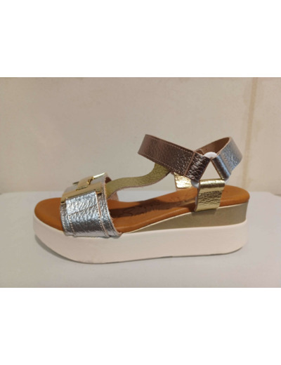 OH MY SANDALS  5676