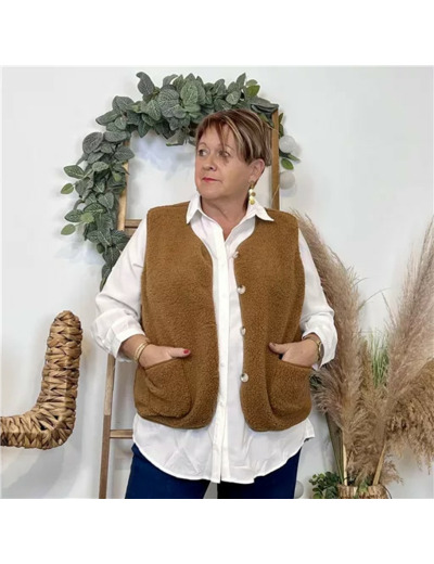K039- Gilet sans manche moutonné (T40-T48) (camel)