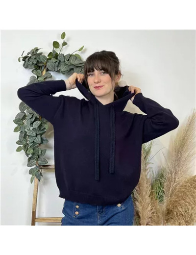 K581- Pull capuche boutons "Version Féminin" (Tu) (marine)