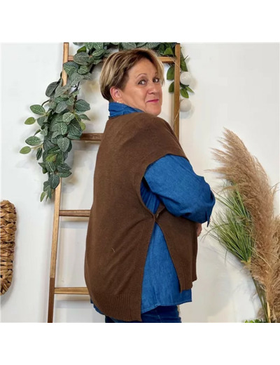 K122- Pull sans manches (Tu) (marron)